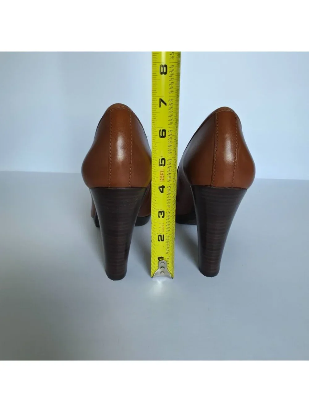 Tory Burch Brown Leather Logo Medallion Round Toe High Heel Pumps Old Money 10M